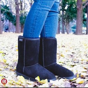 Minnetonka Black Suede Winter Boots